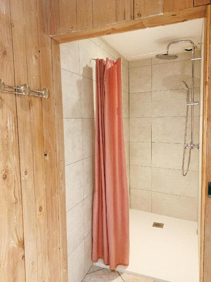 Chambre Independante Les Bains Du Bruant Saint-Porchaire エクステリア 写真